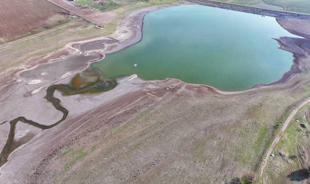 İklim değişikliği Diyarbakır’daki Kabaklı Göleti’ni kuruttu 6